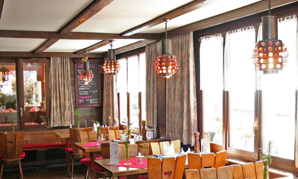 Alpine Budget Rooms By Taescherhof Zermatt Exterior photo